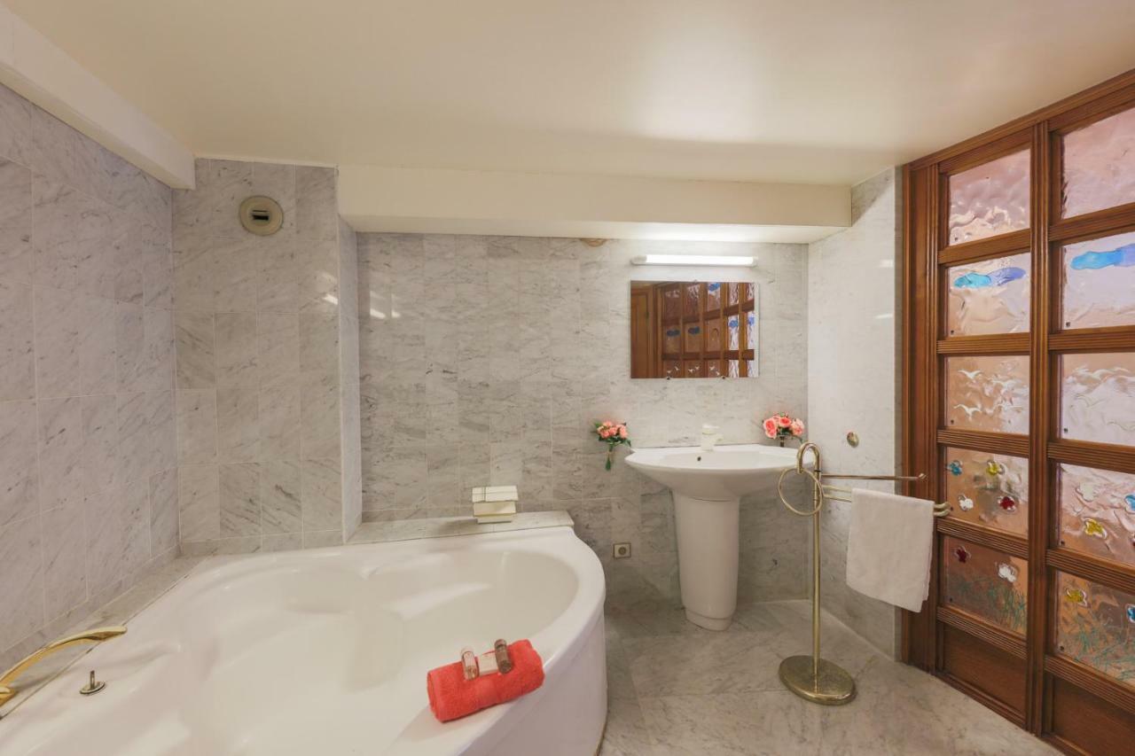 Quai Des Marinieres Ap2015 By Riviera Holiday Homes Villefranche-sur-Mer Zewnętrze zdjęcie